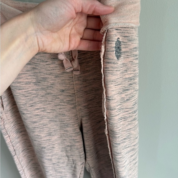 Free People Movement Sweatpants - Heathered Light Pink - Size Medium - Picture 4 of 14